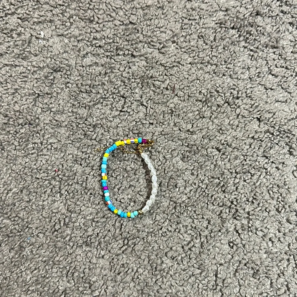 bracelt - Picture 1 of 1